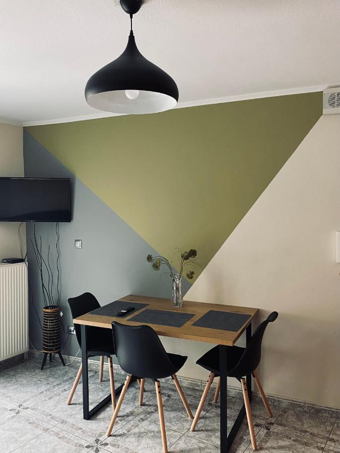 شقة Minimal & Cozy Διαμερισμα Με Δωρεαν Χωρο Σταθμευσησ كافالا المظهر الخارجي الصورة